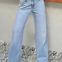 DressBerry Women Comfort Straight Fit High-Rise Light Fade Acid Wash Stretchable Jeans-picture-21