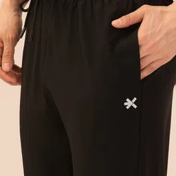 HRX by Hrithik Roshan Men Mid-Rise Joggers image 3