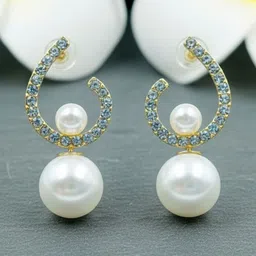 DressBerry Geometric Drop Earrings image 3