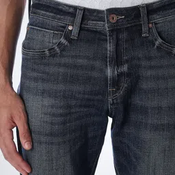 Jack & Jones Men Bootcut Low-Rise Light Fade Stretchable Jeans image 3