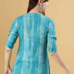 V-Mart Ethnic Motifs Embroidered Thread Work Notch Neck Kurti image 5