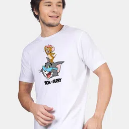Greylongg Men Tom & Jerry Graphic Printed Round Neck Cotton T-shirt image 4