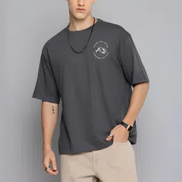 R.Code by The Roadster Life Co. Men Applique T-shirt-picture-31