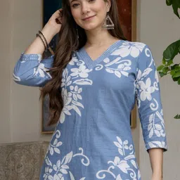 PRISCA Women Floral Printed Regular Pure Cotton Kurta with Trousers-picture-33