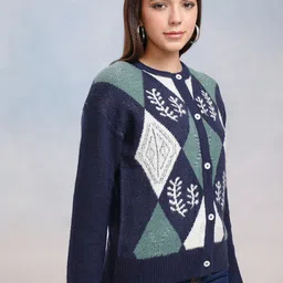 ESPYR By Tokyo Talkies Women Printed Cardigan image 5