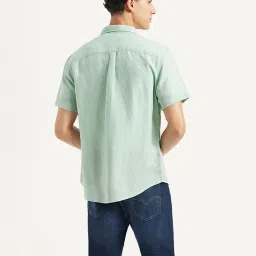 levi's Men's Solid Slim Fit Linen Shirt image 2