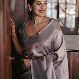 bigben textile Woven Design Zari Silk Blend Banarasi Saree image 4