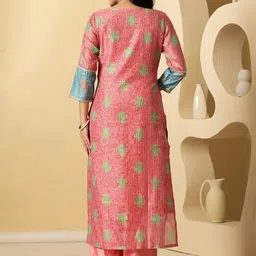 SUAAC Ethnic Motifs Printed Chanderi Silk Kurta With Trouser & Dupatta image 3