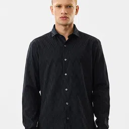 Snitch Men Relaxed Fit Textured Spread Collar Casual Shirt-picture-41