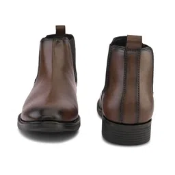 Roadster Men Chelsea Boots image 4