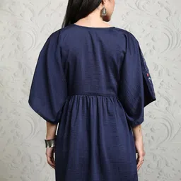 Vishudh Printed Embroidered Ethnic Tunic image 5