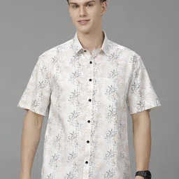 Voi Jeans Men Boxy Floral Opaque Printed Casual Shirt-image-23