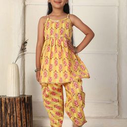 Cutiekins Girls Paisley Printed Regular Gotta Patti Kurta with Dhoti Pants-picture-14