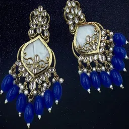 VINAARI R A ENTERPRISES Women Ethnic Gold-Plated Kundan Drop Earrings image 4
