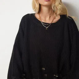Happiness istanbul Women Cable Knit Pullover with Fringed Detail image 2