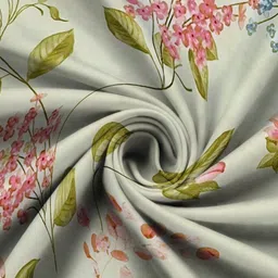 WEAVE AND DECOR Green Printed Microfiber 300TC Super King Bedsheet & 2 Covers 78" x 78" image 4