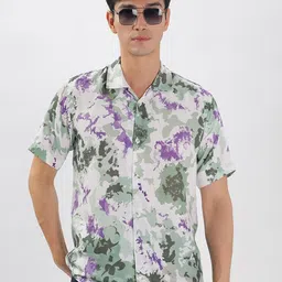 Vestirio Camouflage Printed Cuban Collar Relaxed Shirt-picture-17