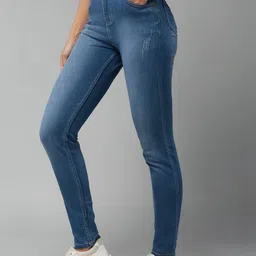 DOLCE CRUDO Women Skinny Fit High-Rise Low Distress Light Fade Stretchable Jeans image 5