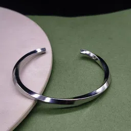 EENA MEENA Stainless Steel Silver Plated Anti Tarnish Cuff Bracelet-picture-15