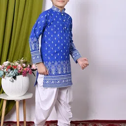 BAESD Boys Floral Embroidered Regular Sequinned Kurta with Patiala image 2