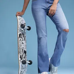 HERE&NOW Women High-Rise Slash Knee Heavy Fade Flared Stretchable Jeans-image-32