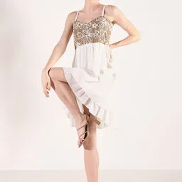 SHOWOFFFF Floral Embroidered A-Line Dress image 2