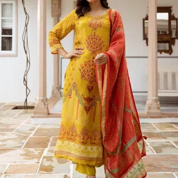 DIVASTRI Floral Embroidered Beads & Stones Straight Kurta With Trousers & Dupatta image 4
