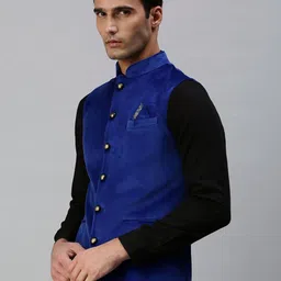 SHOWOFFFF Slim-Fit Mandarin Collar Nehru Jacket image 3
