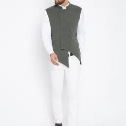 hypernation Solid Men Waistcoat image 5