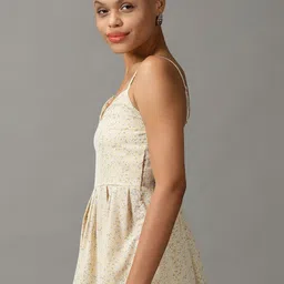 SHOWOFFFF Floral Print Georgette Top image 4