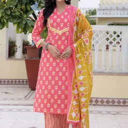 Kohsh Women Ethnic Motifs Printed Regular Pure Cotton Kurta with Trousers & With Dupatta-picture-29