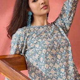 InWeave Print Ethnic Top image 2