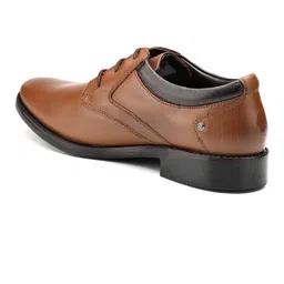 Lee Cooper Men Tan Round Toe Leather Formal Shoes image 3