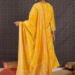Indo Era Women Ethnic Motifs Printed Regular Chanderi Silk Kurta with Trousers & With Dupatta image 4