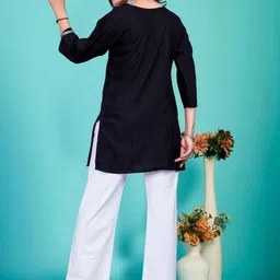 VISOKA Embellished Embroidered Ethnic Top image 4