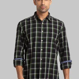 Parx Men Cutaway Collar Checked Cotton Slim Fit Casual Shirt-picture-14