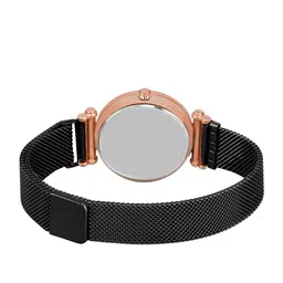 Gopal Shopcart Unisex Bracelet Style Straps Analogue Watch Csamon_34_Black 315 Red Dial image 3