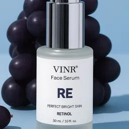 VINR Set Of 2 Retinol Serum- 30 ml & Moisturizer- 50 g image 3