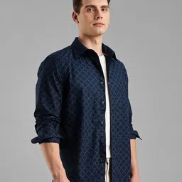 Tommy Hilfiger Men Regular Fit Spread Collar Typography Printed Cotton Casual Shirt-picture-22