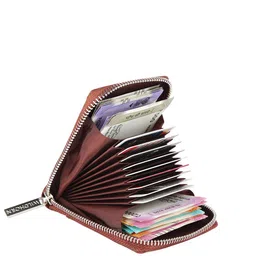 WildHorn Men Textured Leather Two Fold Wallet image 4