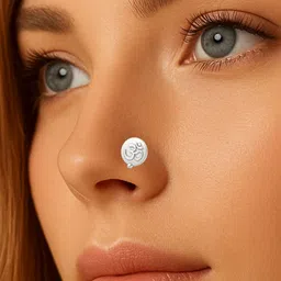 Sangria Women Stud Nosepin image 3