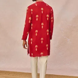 Masaba Men Ethnic Motifs Printed Regular Mandarin Collar Jacquard Kurta With Trousers image 4