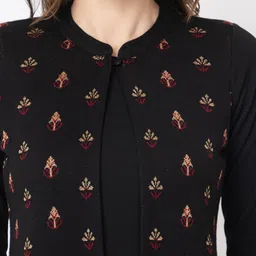 KEIKO Floral Printed Mandarin Collar Acrylic Straight Kurta with Trousers & Jacket image 4