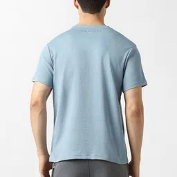 Van Heusen Flex Men Solid Round Neck T-shirt image 5