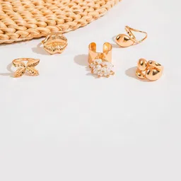 QUECY Set of 5 Gold-Plated Pearls-Studded Finger Rings image 5