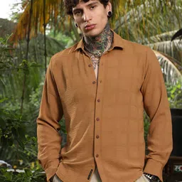 Campus Sutra Men Comfort Fit Solid Spread Collar Cotton Casual Shirt-picture-28