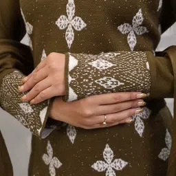 D-LINE Women Ethnic Motifs Printed Pure Wool Kurta with Trousers & Dupatta image 4