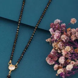 Bhanu diam Gold-Plated Brass Mangalsutra image 4