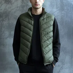 Davno Men Lightweight Puffer Jacket image 2