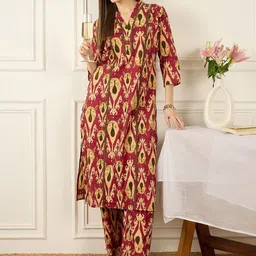 Indo Era Printed V-Neck Three-Quarter Sleeves Pure Cotton Top With Trousers-picture-20